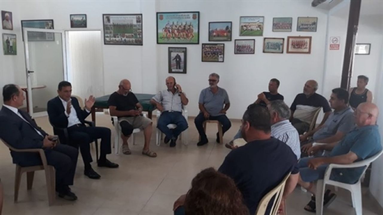 Bakan Oğuz, enginar üreticileri ile görüştü