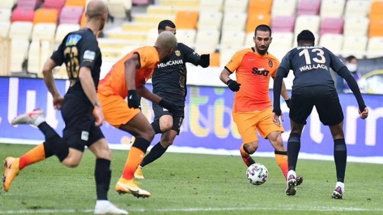 Galatasaray 3 puanı tek golle aldı