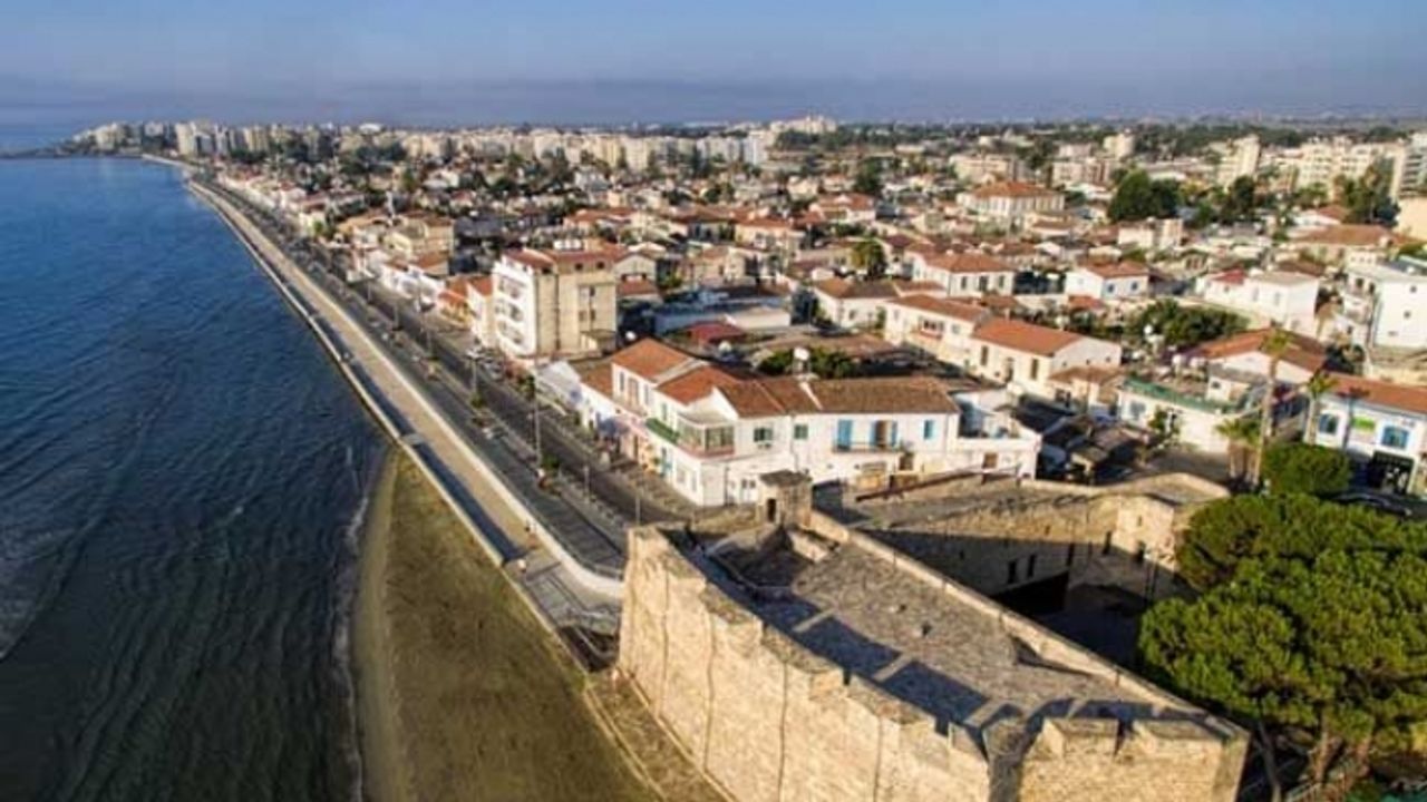 Güneyde Türkçe mahalle isimleri değişmiyor