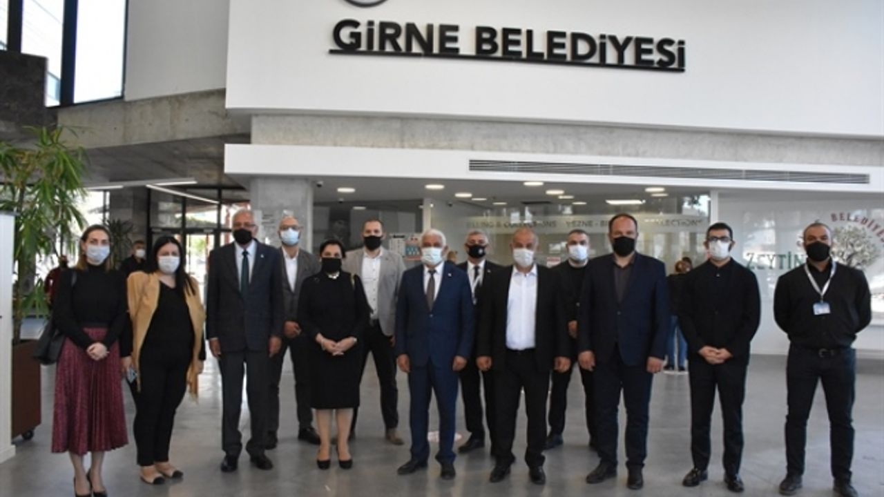 Girne'de iş insanlarının yardımları devam ediyor