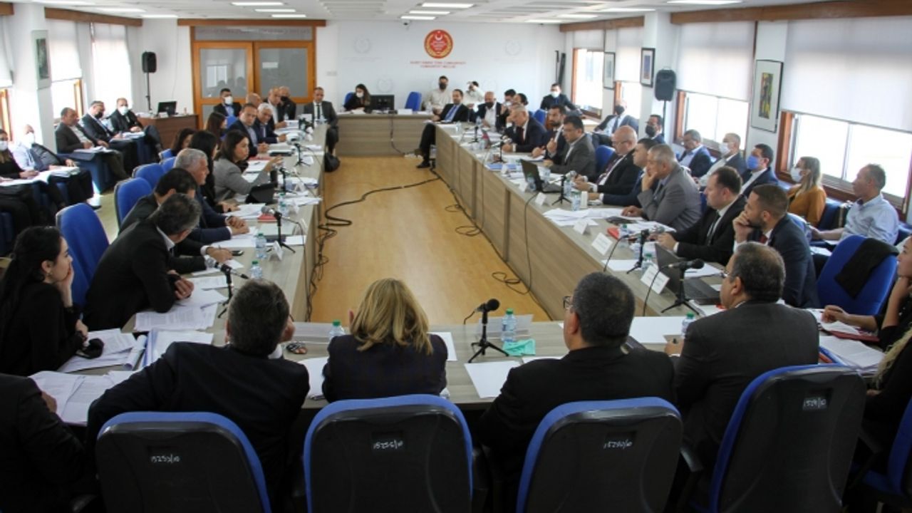Komite, Belediyeler (Değişiklik) Yasa Tasarısı gündemiyle toplandı