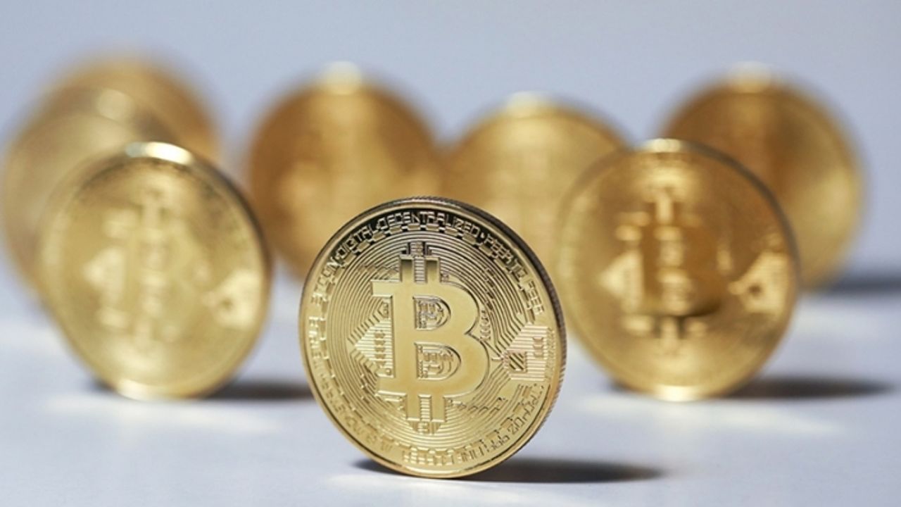 Bitcoin, faiz artırımına ilişkin endişelerle 3 ayın en düşük seviyesine geriledi