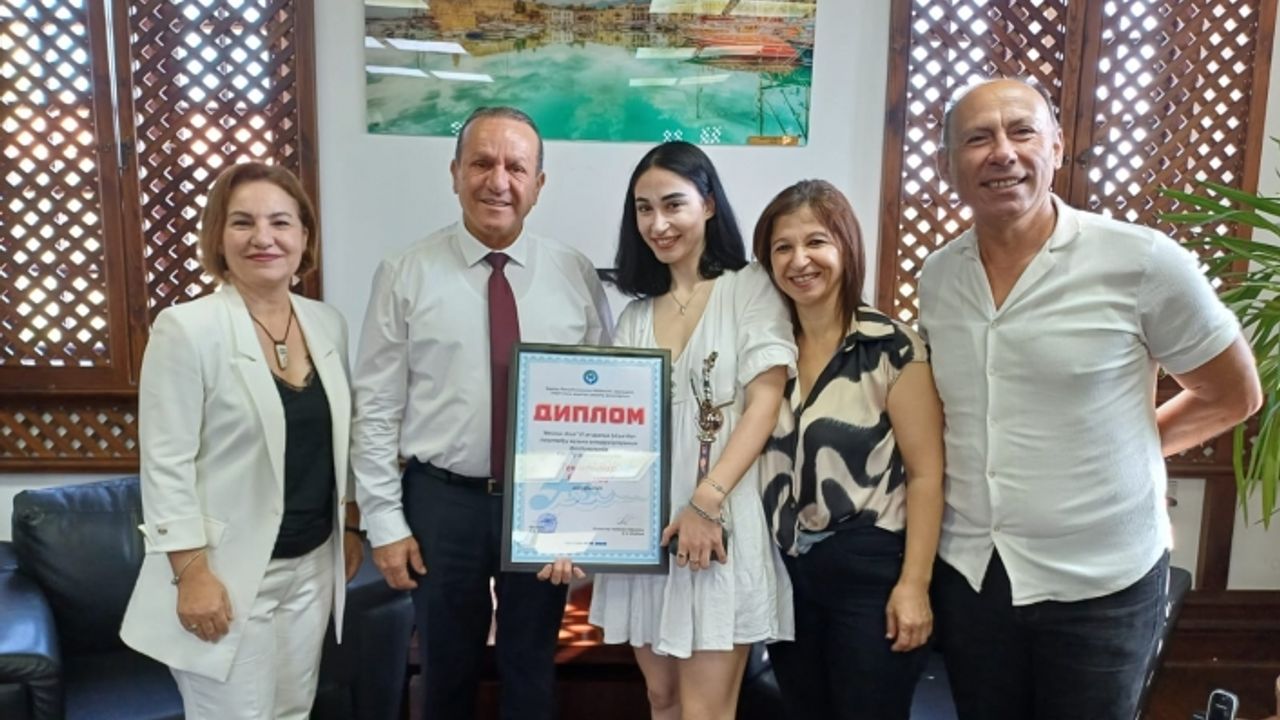 Başbakan Yardımcısı Ataoğlu Begüm Tekakpınar’ı kabul etti