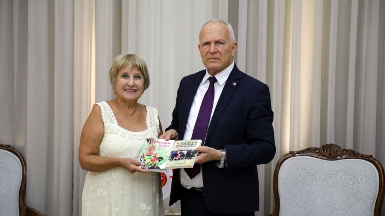 Meclis Başkanı Töre, şair- yazar Ayşe Tural’ı kabul etti