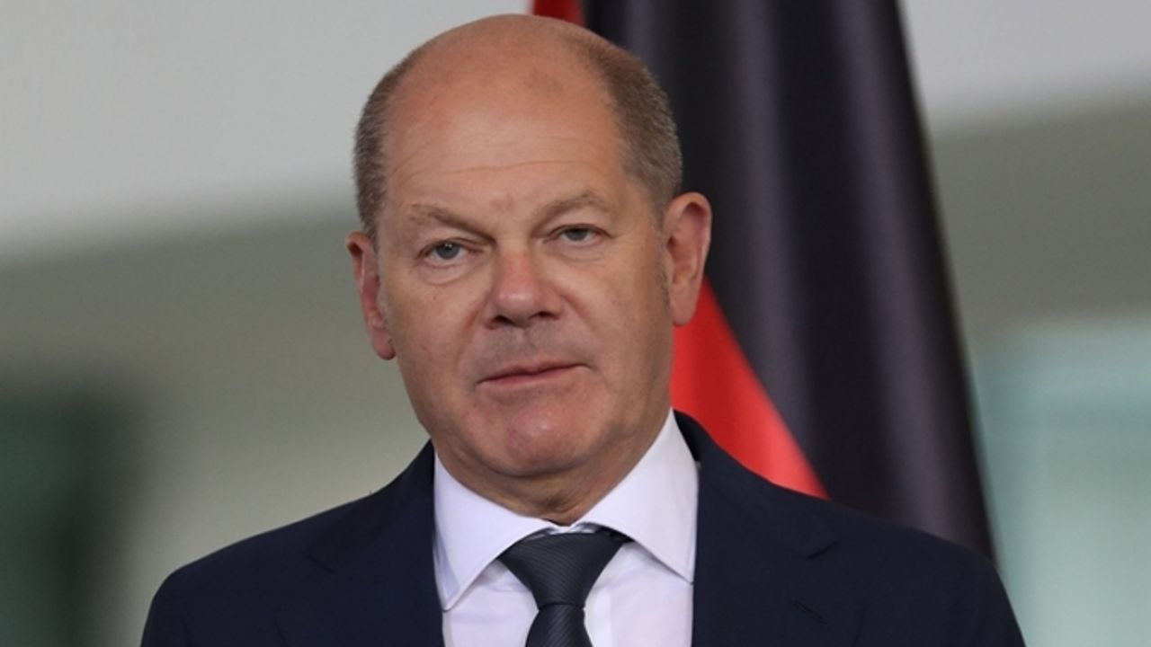 Almanya Başbakanı Scholz, ülkesinde bürokratik işlemlerin uzun sürmesinden şikayetçi