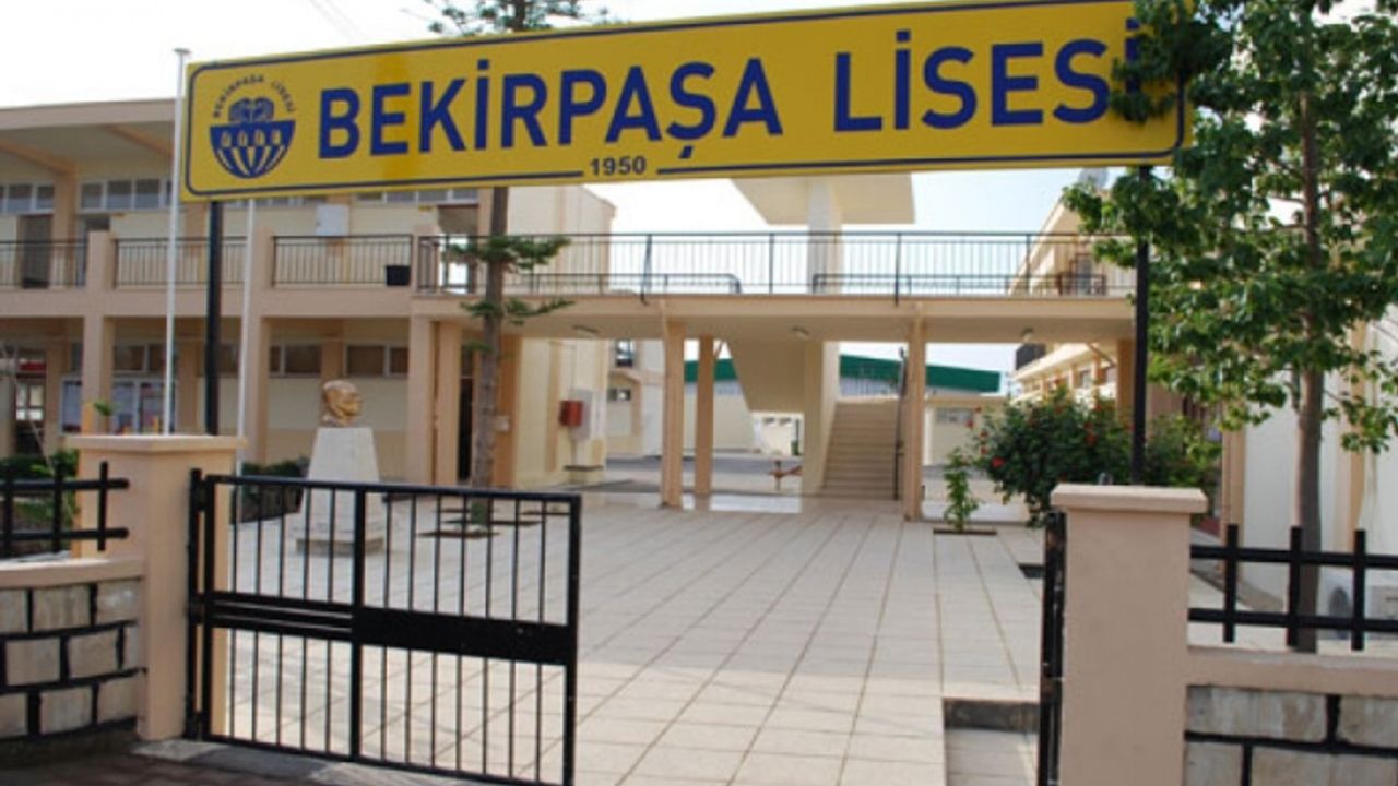 Bekirpaşa Lisesi'nde idari personel grevde