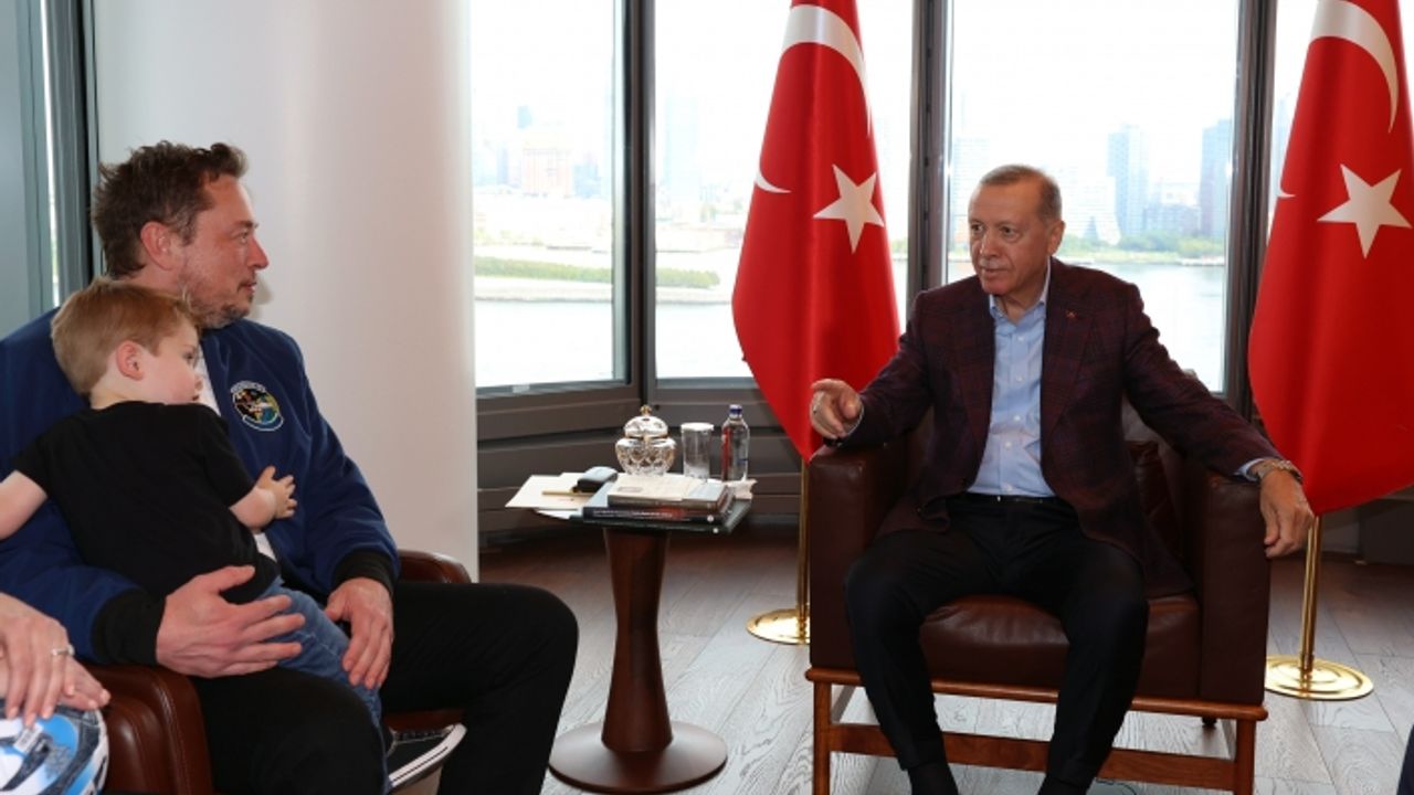 Erdoğan, Tesla ve SpaceX'in kurucusu Elon Musk'ı kabul etti