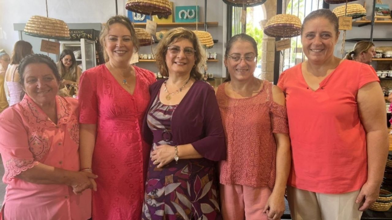 Gi-Ka Koop Lefkoşa İstasyon’da ‘Üzüm Şenliği’ düzenledi