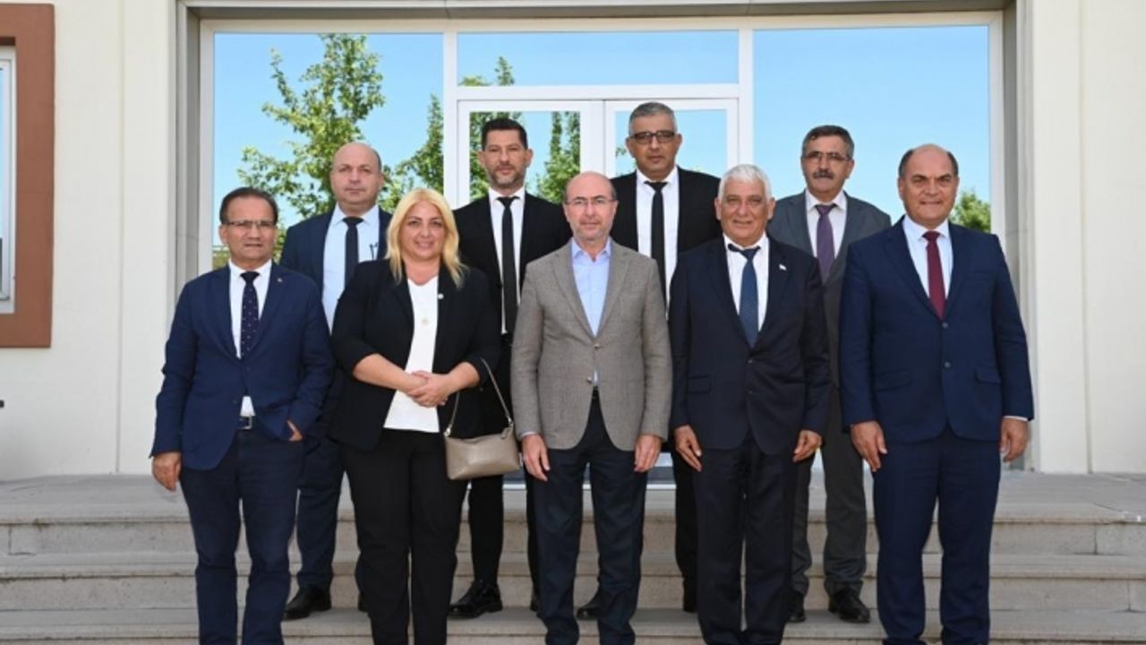 Kıbrıs Türk Belediyeler Birliği Ankara ve Konya'da temaslarda bulunuyor...
