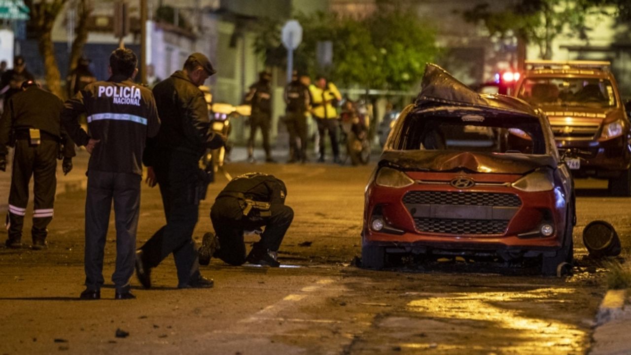 Kolombiya'da bombalı saldırıda 2 polis öldü, 2 polis yaralandı