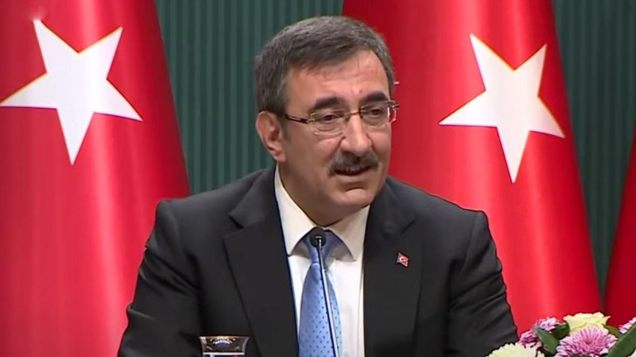 Yılmaz: “Suyu geçirdiğimiz gibi denizin altından çift hatlı enerji aktarımını sağlayacağız”