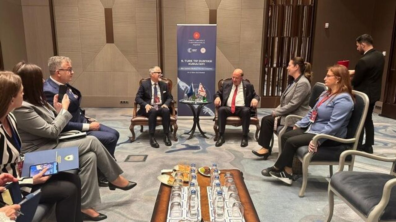 Dinçyürek, Kosova Sağlık Bakanı ve Kırgızistan Sağlık Bakanı ile görüştü"