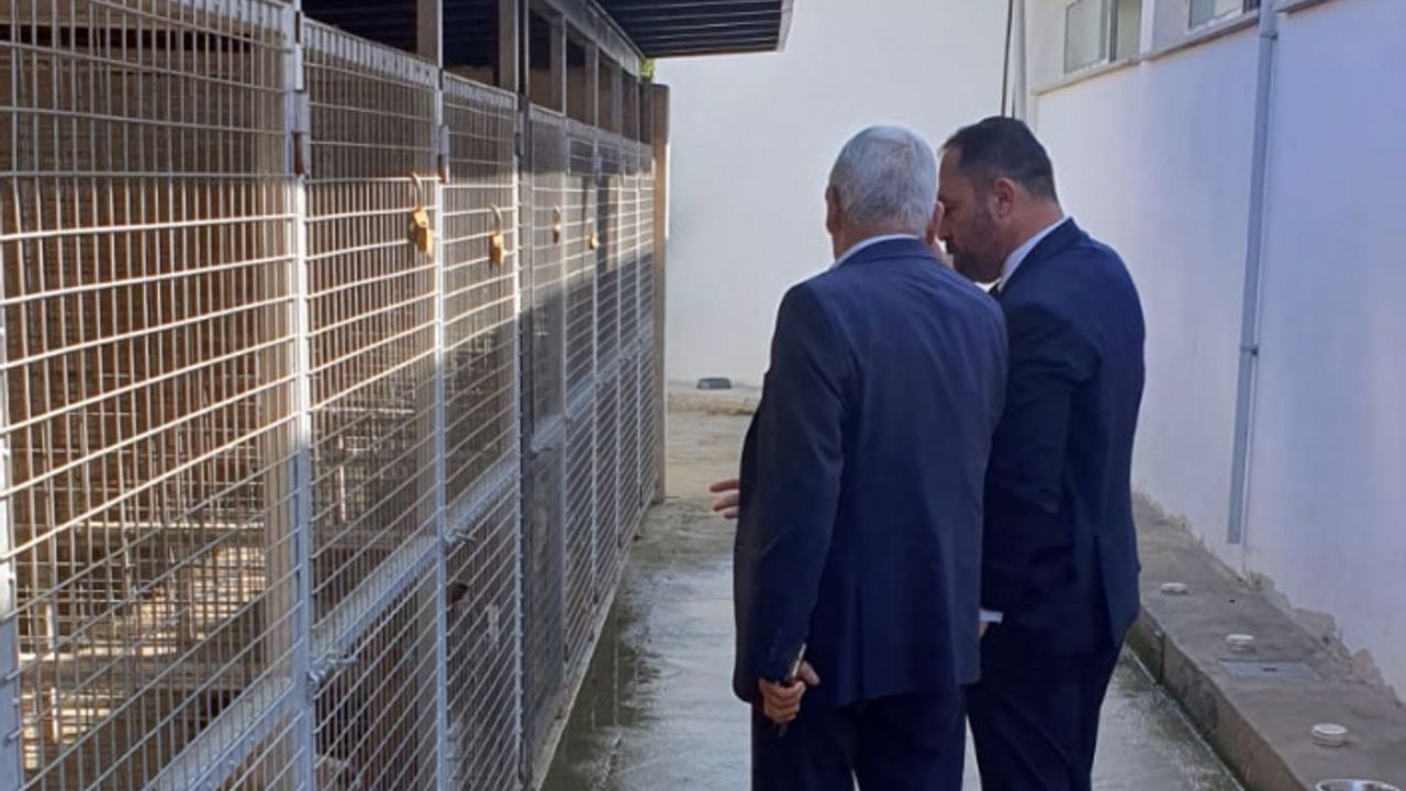 Tarım ve Doğal Kaynaklar Bakanı Çavuş, Güzelyurt Belediyesi Hayvan Rehabilitasyon Merkezi’ni ziyaret etti