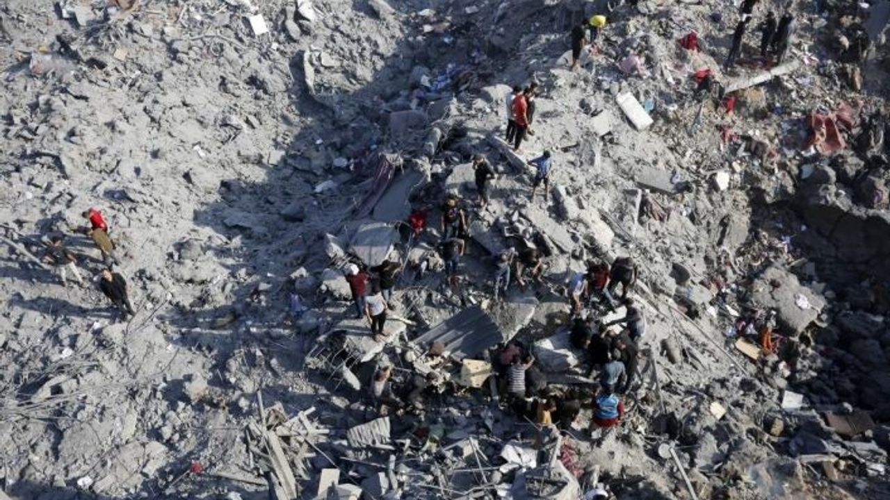 ABD, Gazze'deki "çatışmalara insani ara verilmesi" için İsrail ile görüşmeye kararlı