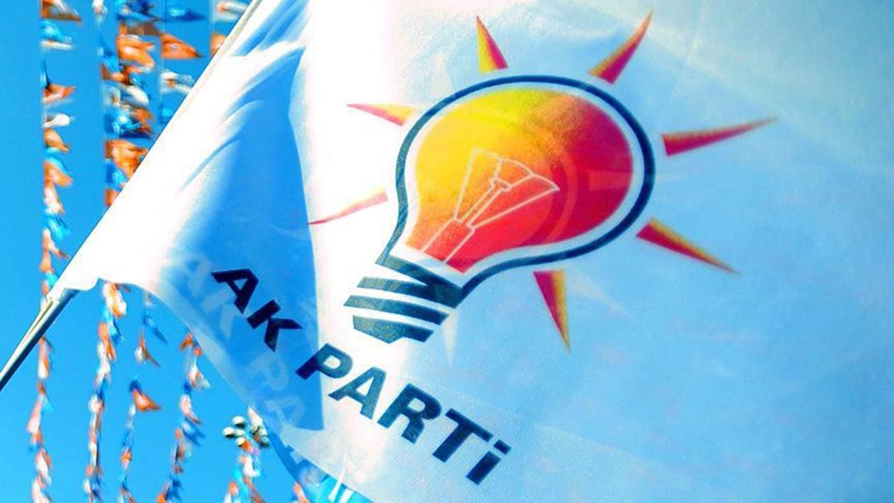 AK Parti'ye İstanbul ve ilçeleri için 251 aday adayı başvuru yaptı