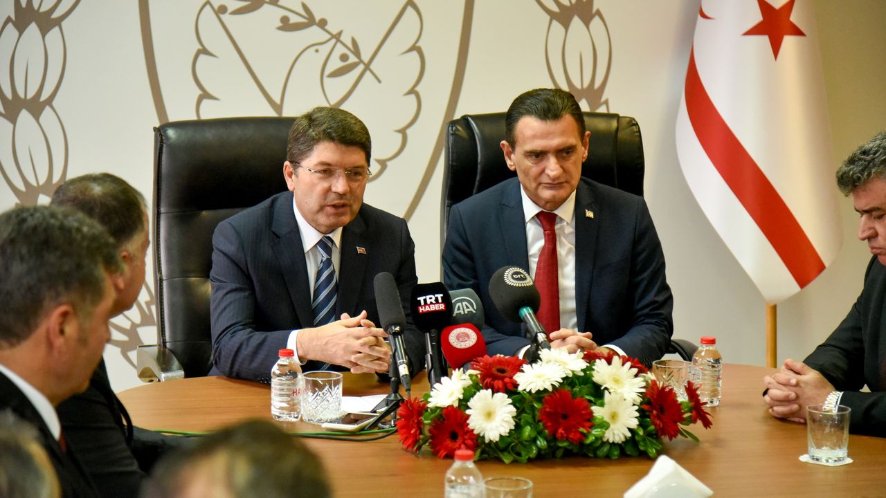 Türkiye Adalet Bakanı Tunç ve beraberindeki heyet, İçişleri Bakanı Oğuz’u ziyaret etti