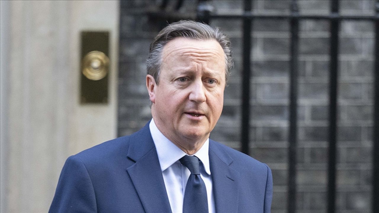 Cameron, Gazze'de ateşkes için Orta Doğu ve Türkiye'yi ziyaret edecek