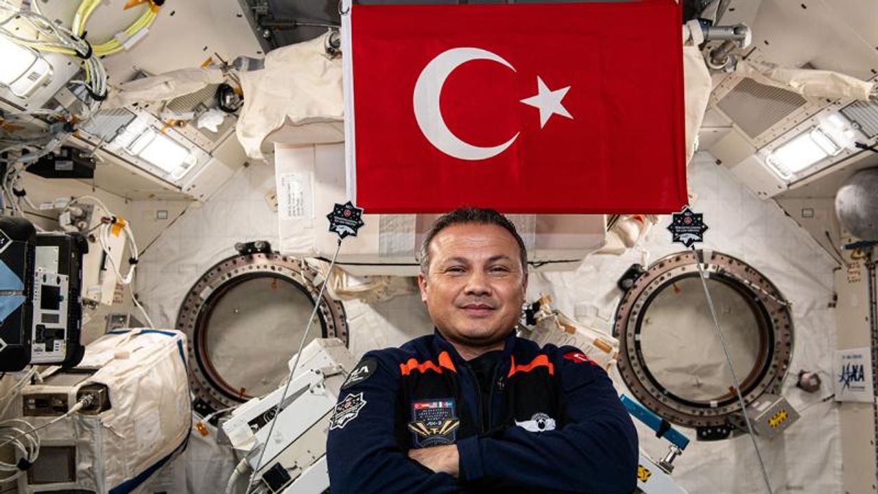Türkiye’nin ilk astronotu Alper Gezeravcı bugün Dünya’ya dönüyor