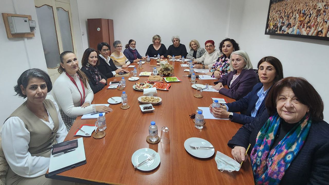 CTP Kadın Örgütü ve POGO'dan "Bütün Kıbrıs-Bütün Kadınlar" buluşması...