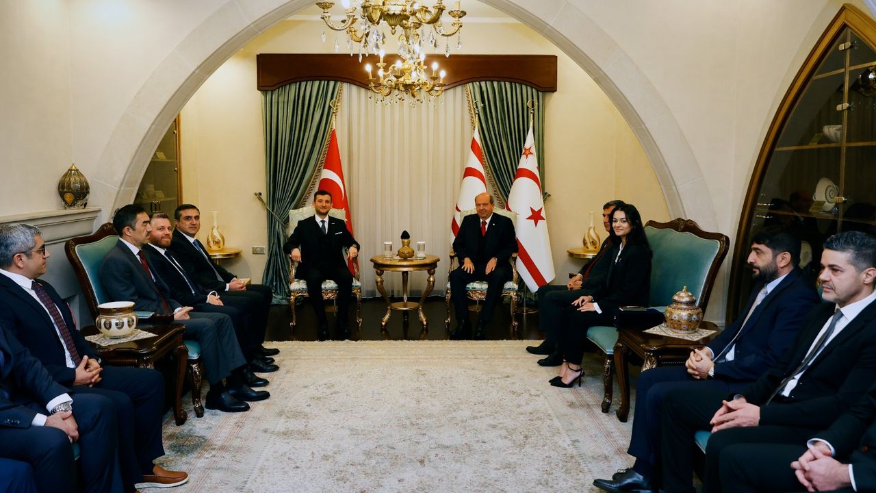 Tatar, Dünya Türk İş Konseyi ve Dış Ekonomik İlişkiler Kurulu heyetini kabul etti