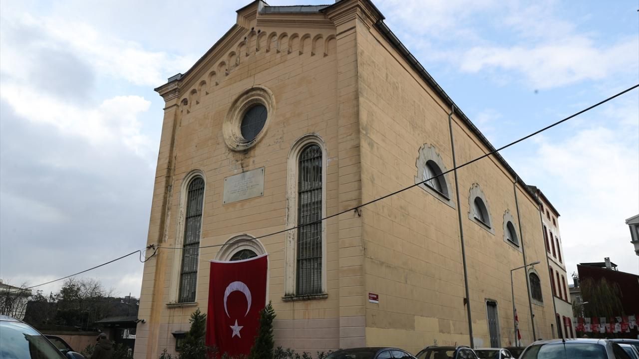 Kilise saldırısıyla bağlantılı DEAŞ'lı 17 şüpheli yakalandı