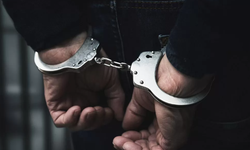 KKTC'de kaçak kaldığı tespit edilen 2 kişi tutuklandı