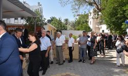 Başbakan Üstel, UBP’de halkla bayramlaştı