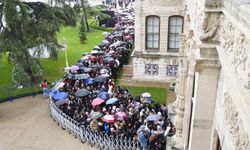 Büyük Önder Atatürk, Dolmabahçe Sarayı'ndaki odasında törenle anıldı