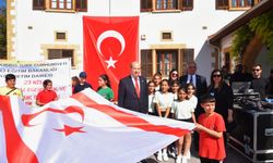 23 Nisan Ulusal Egemenlik ve Çocuk Bayramı kutlamaları çerçevesinde Lefkoşa’da kortej düzenlendi