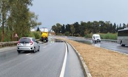 Polis sürücüleri Gazimağusa'da sağanak yağış nedeniyle yollardaki su birikintilerine karşı uyardı