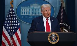 Trump yönetiminin istihbarat kurumlarındaki binlerce çalışanı işten çıkarmayı planladığı iddia edildi