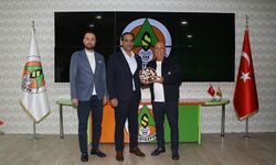 Gardiyanoğlu'ndan Alanyaspor Kulüp Başkanı Çavuşoğlu'na taziye ziyareti