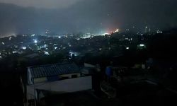 Hindistan Pakistan'a füze saldırısı düzenledi