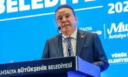 CHP'li Antalya Büyükşehir Belediye Başkanı Muhittin Böcek geçici olarak görevden uzaklaştırıldı