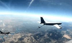 TC Hava Kuvvetlerinden Kıbrıs Adası'nın güneyinde eğitim uçuşu