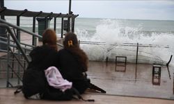 Hava sıcaklığı düşüyor… Rüzgar yarın da kuvvetli esecek