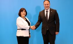 Meclis Başkanı Öztürkler, Azerbaycan’ın Zafer Gününü kutladı