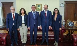 HP heyeti Ankara’da AKP Ve CHP yetkilileriyle bir araya geldi