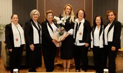 Nilden Erhürman Kıbrıs Türk Kadınlar Birliği Güzelyurt Şubesi temsilcileriyle görüştü