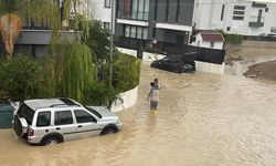 Meteoroloji yarın 17.00'ye kadar yağışların şiddetinin artacağı uyarısında bulundu