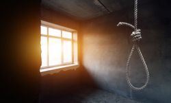 İran’da üvey çocuğuna işkence ederek ölümüne neden olan kadın idam edildi