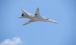 Rus uzun menzilli bombardıman uçakları Karadeniz üzerinde uçuş yaptı