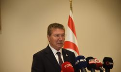 Başbakan Üstel: "Bizim görüşümüz net. Çözüm egemen eşit iki devletten geçer”