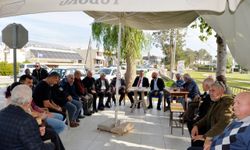 Cumhurbaşkanı Erhürman Güzelyurt'ta muhtarlarla buluştu