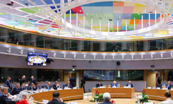 AB, Rus varlıklarını kullanmadan Ukrayna'ya 90 milyar euro borç vermeyi kararlaştırdı