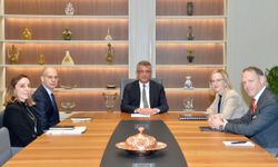 Cumhurbaşkanı Erhürman, ABD’nin Lefkoşa Büyükelçisi Davis’i kabul etti