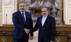 İran Dışişleri Bakanı Erakçi yarın Türkiye’ye gidiyor