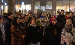 Hollanda’da Irkçı Şiddete Protesto