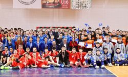 Cumhurbaşkanı Erhürman: “Çocuklarımızın ve gençlerimizin dünyayla buluşması ortak hedefimizdir”