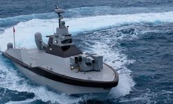 Türkiye'nin ilk silahlı insansız deniz aracı yerli silahıyla göreve başladı